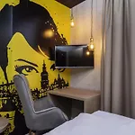 Ibis Styles Neustadt 3*