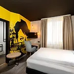 Ibis Styles Neustadt 3*