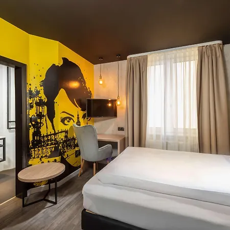 מלון Ibis Styles Neustadt 3*