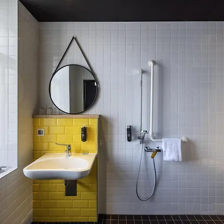 Ibis Styles Neustadt 3*