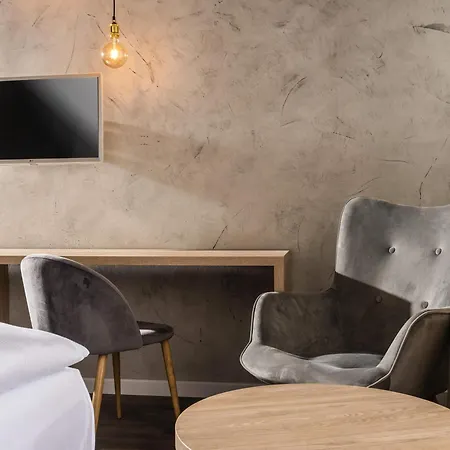 מלון Ibis Styles Neustadt 3*