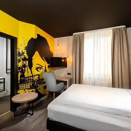 Ibis Styles Neustadt 3*