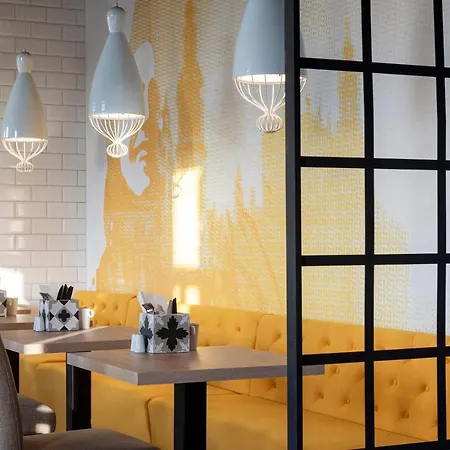 Отель Ibis Styles Neustadt Дрезден