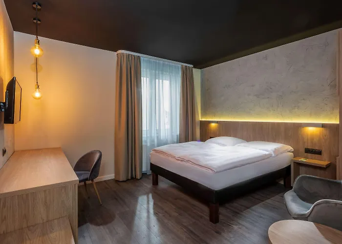 Ibis Styles Neustadt 3*