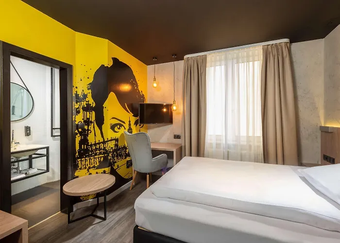 Ibis Styles Neustadt 3*