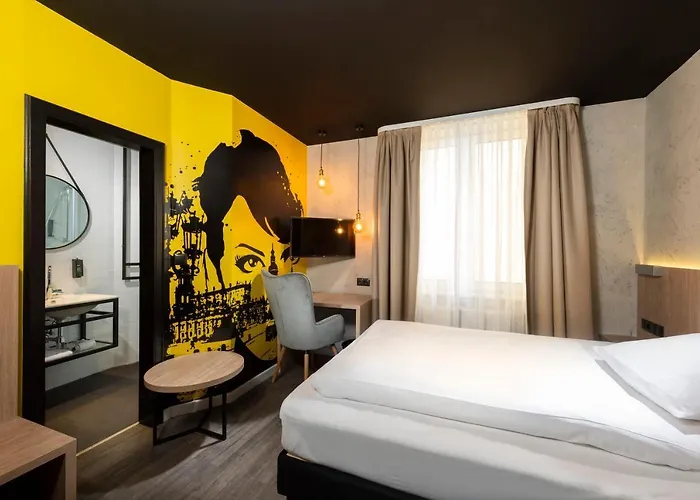 Ibis Styles Neustadt 3*