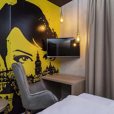 Ibis Styles Neustadt 3*