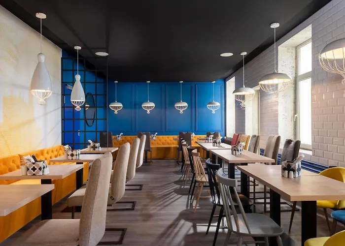 Отель Ibis Styles Neustadt