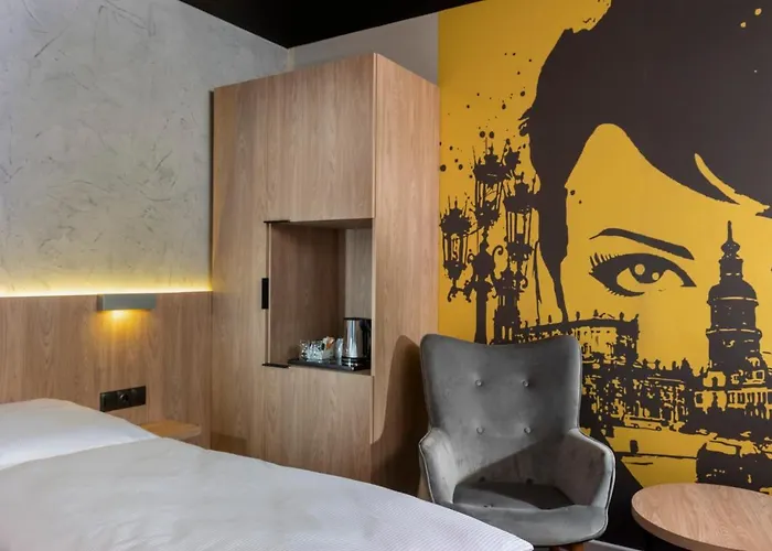 Ibis Styles Neustadt Отель